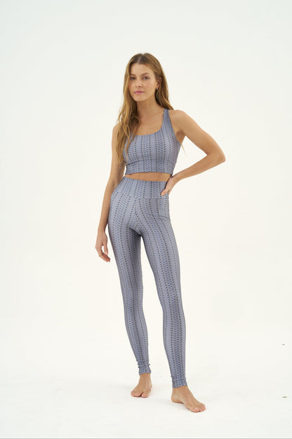 Calça Legging Slim Asa Delta